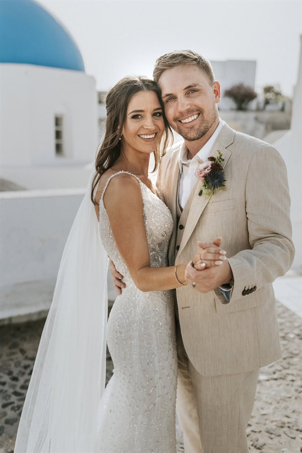 romantic-wedding-santorini-colorful-florals-impressive-proposal_11