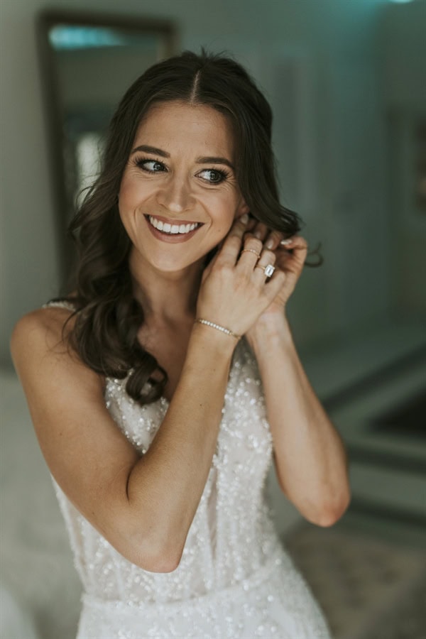 romantic-wedding-santorini-colorful-florals-impressive-proposal_16