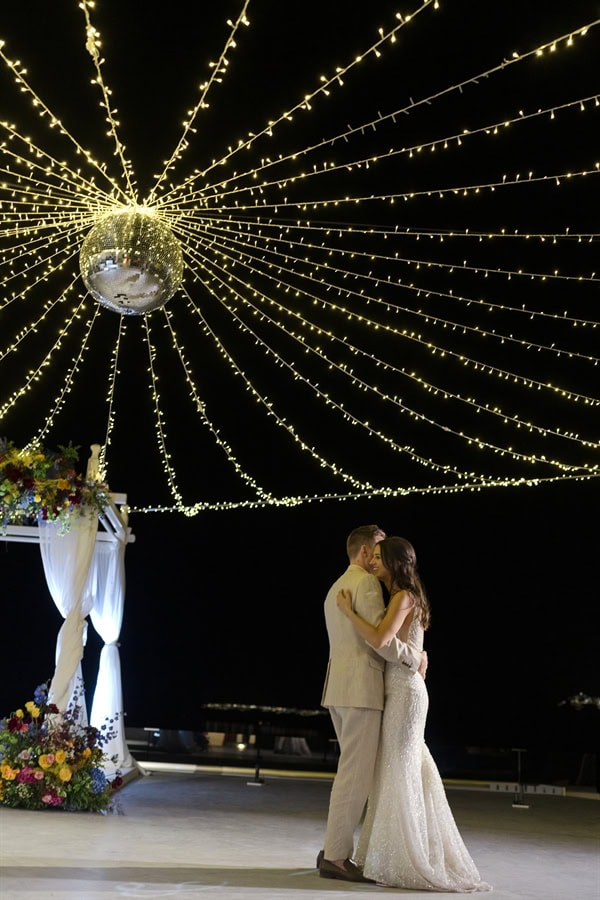 romantic-wedding-santorini-colorful-florals-impressive-proposal_37