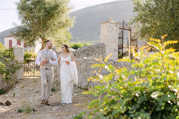 rustic-wedding-beautiful-ithaki-island_11