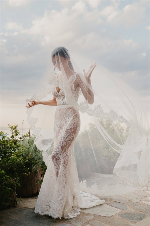 stylish-wedding-dresses-spiridon-designer_16