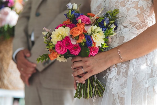 summer wedding thessaloniki full of color romance_23