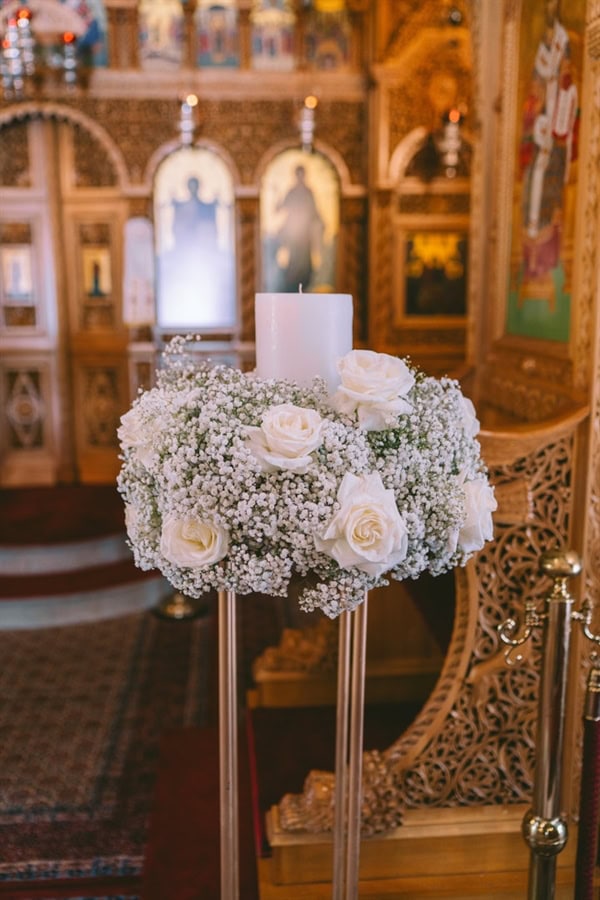 winter wedding romantic style white blooms_17