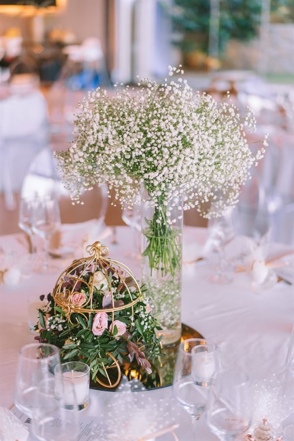 winter wedding romantic style white blooms_27