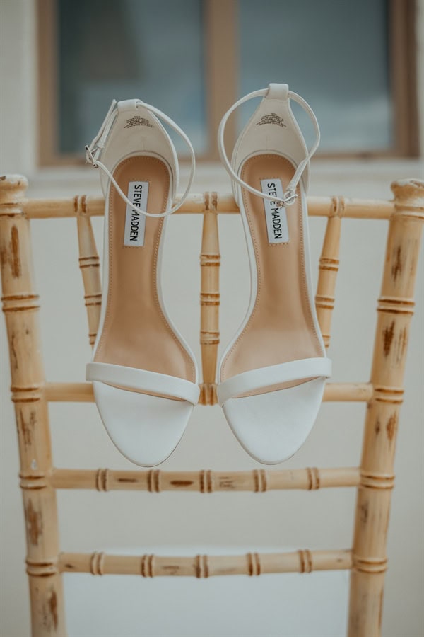 Beautiful Summer Wedding Amaltheia White Blooms