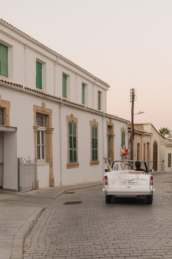 Beautiful Summer Wedding Colorful Blooms