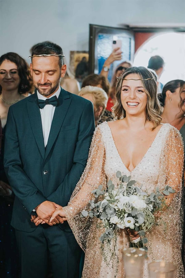 fall-rustic-chic-wedding-white-blooms_33