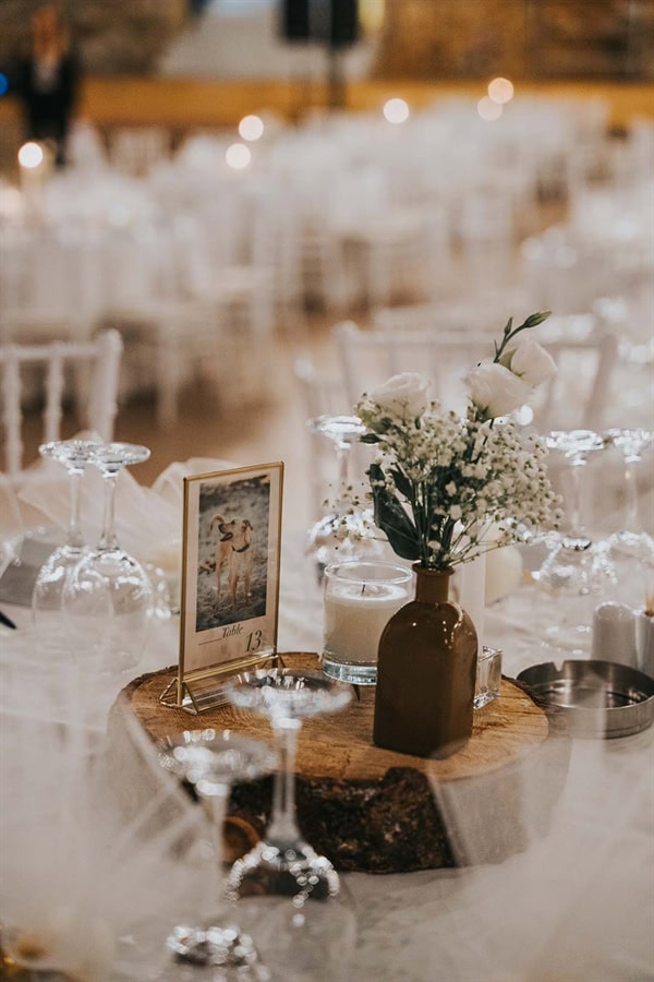 fall-rustic-chic-wedding-white-blooms_45