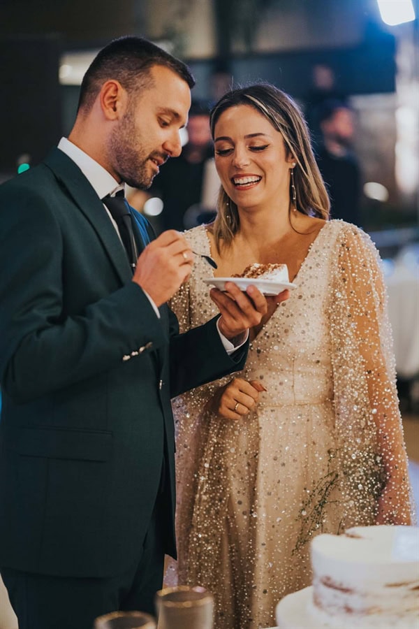 fall-rustic-chic-wedding-white-blooms_52