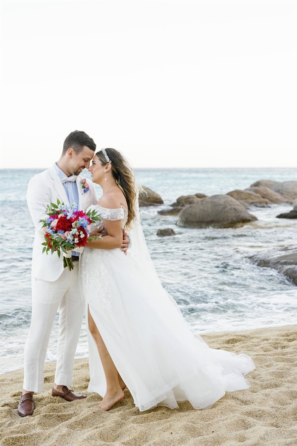 Romantic Destination Wedding Naxos Colorful Blooms