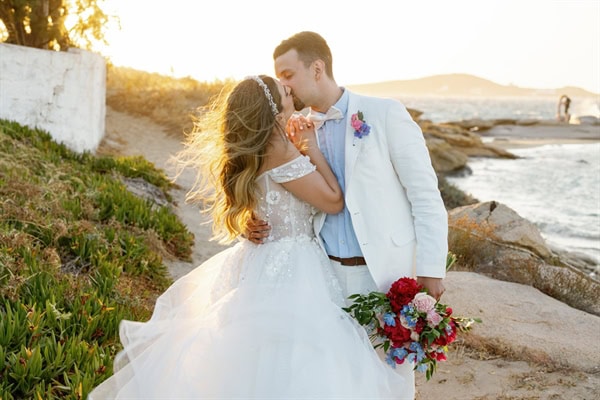 Romantic Destination Wedding Naxos Colorful Blooms