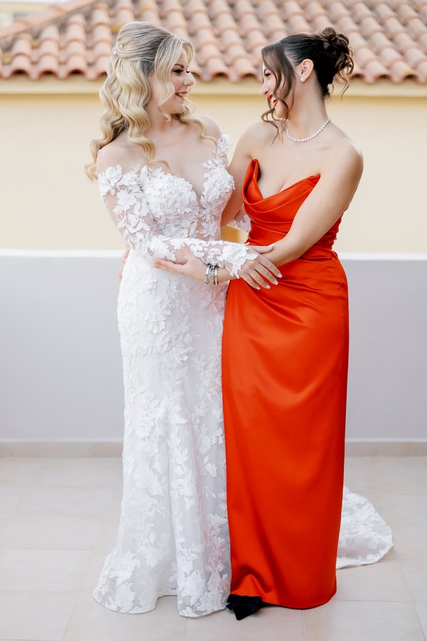 Rustic Chic Autumn Wedding Red Dahlias