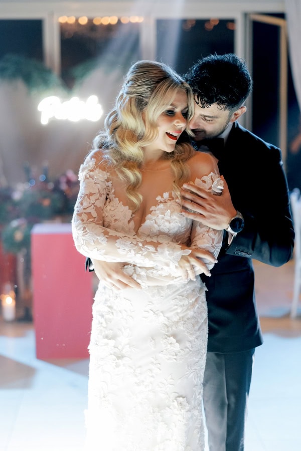 Rustic Chic Autumn Wedding Red Dahlias