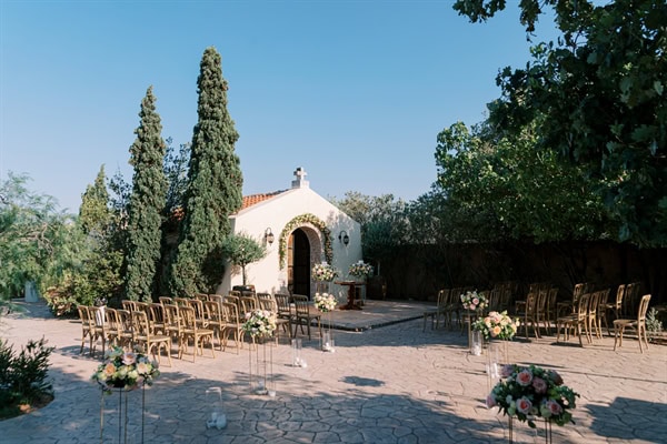 Summer Wedding Full Of Romance Wine Museum