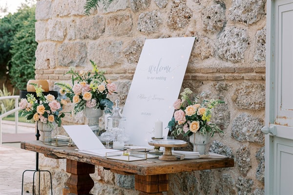 Summer Wedding Full Of Romance Wine Museum