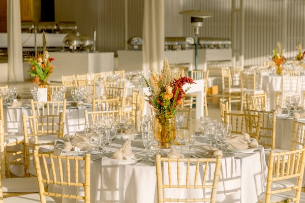 Autumn Wedding Warm Colors Romantic Vibes