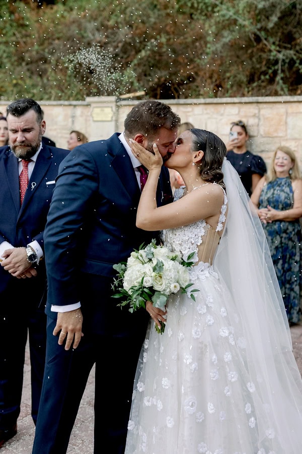 Beautiful Fall Wedding Chania Crete White Blooms