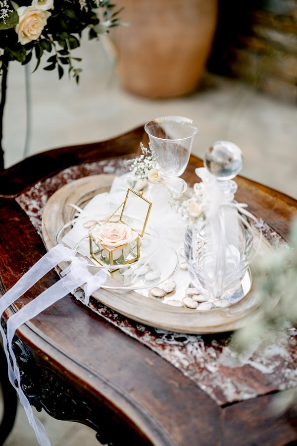 Beautiful Summer Wedding Athens Summer Pale Hued Florals