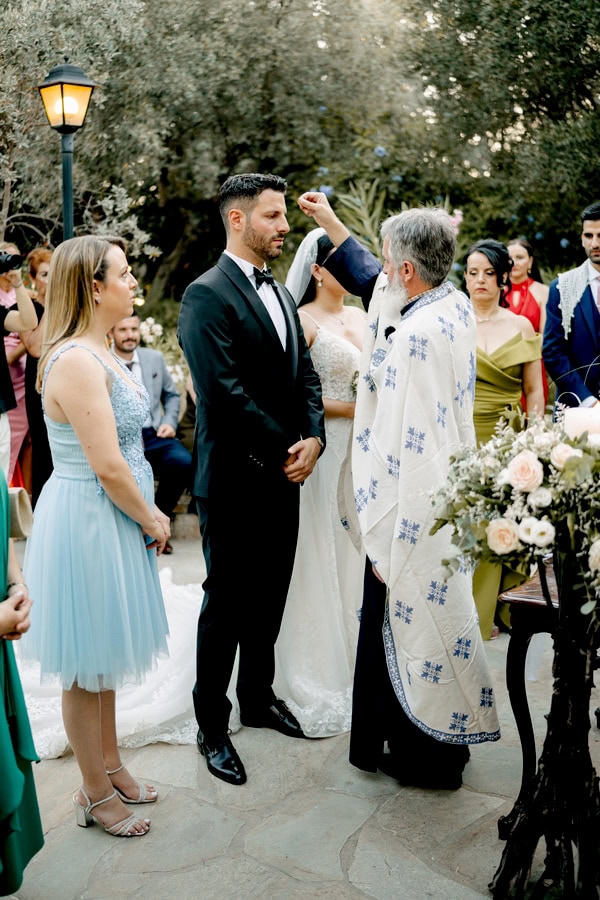 Beautiful Summer Wedding Athens Summer Pale Hued Florals