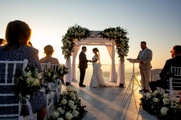 Chic Fall Wedding Imerovigli White Flowers