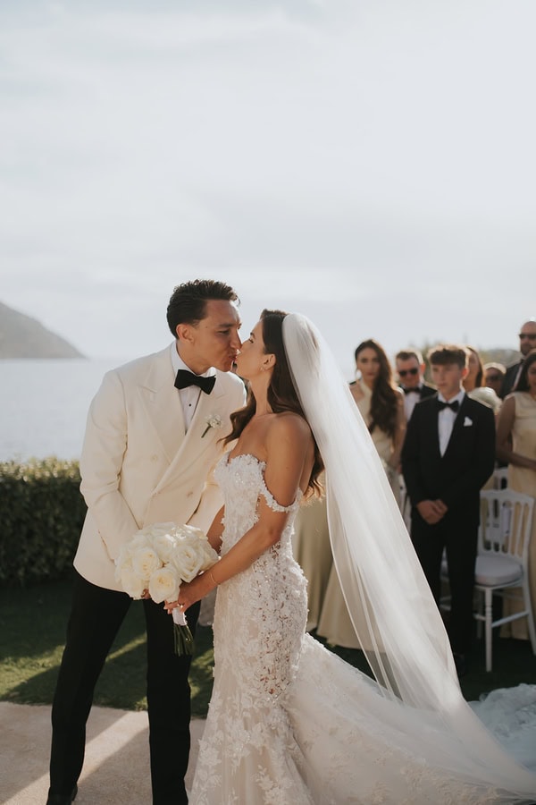 Elegant Spring Wedding White Flowers Stylish Details
