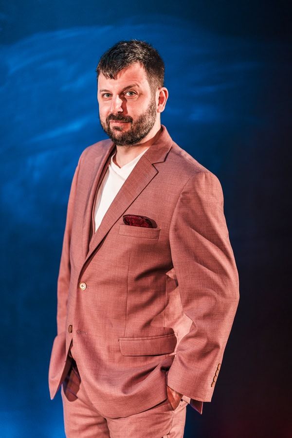 Elevate Your Wedding Reception With Freak Tones Band