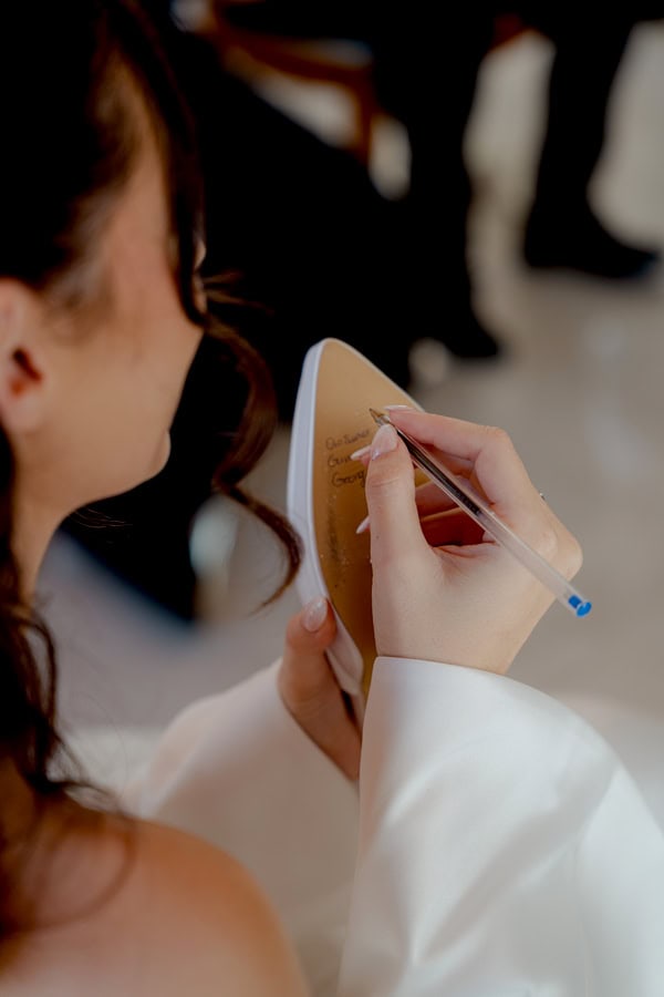 Fall Wedding Nicosia Elegance White Florals