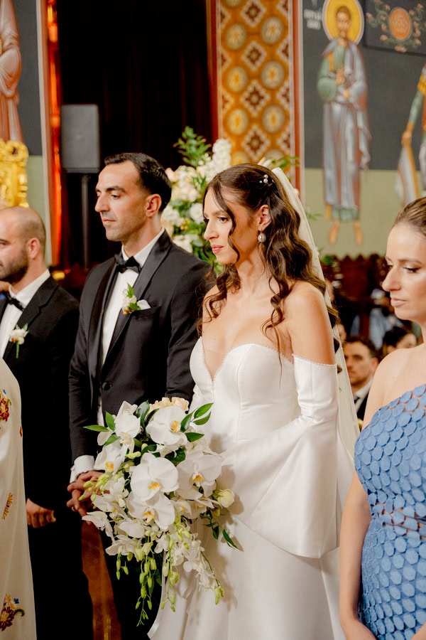 Fall Wedding Nicosia Elegance White Florals