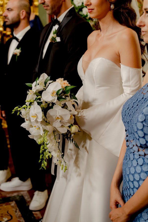 Fall Wedding Nicosia Elegance White Florals