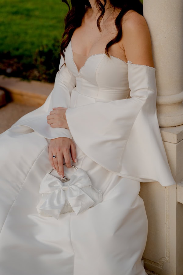 Fall Wedding Nicosia Elegance White Florals