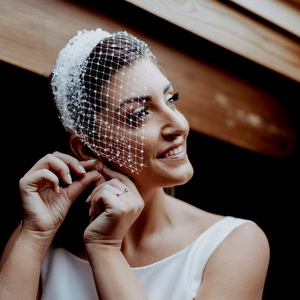 Ρομαντικός φθινοπωρινός γάμος με λουλούδια σε λευκές και blush pink αποχρώσεις  | Λυδία & Πέτρος