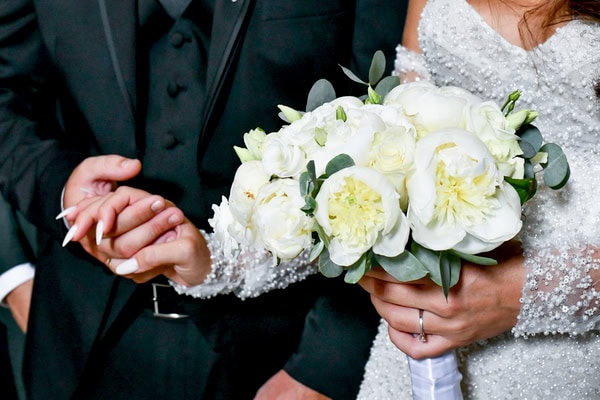 Romantic Summer Wedding Larisa