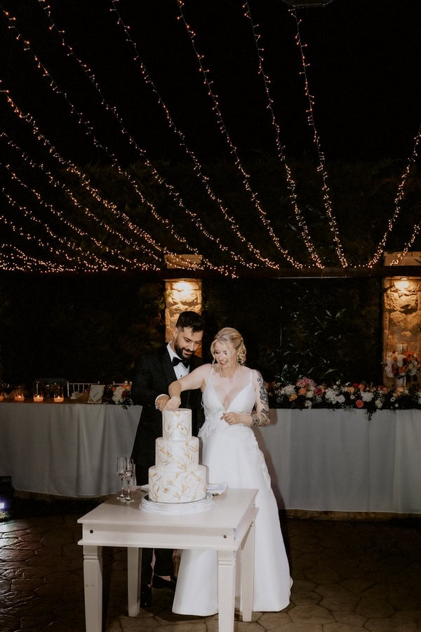 Romantic Summer Wedding Pale Peach Blooms