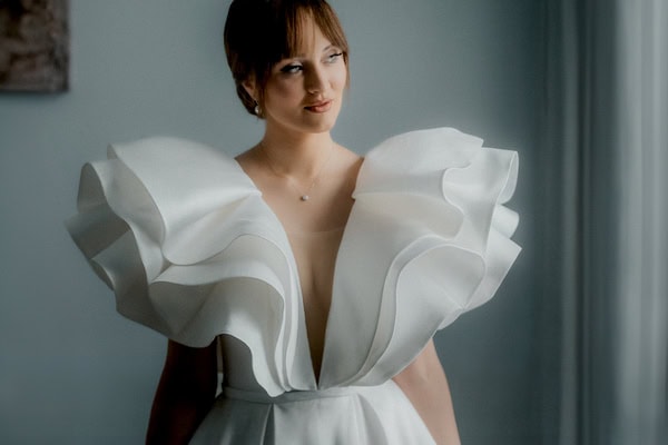 Summer Wedding White Blooms Olives Leaves