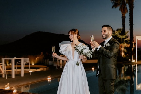 Summer Wedding White Blooms Olives Leaves