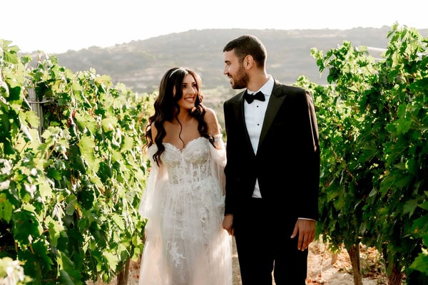 Όμορφος καλοκαιρινός γάμος στην καρδιά της Λευκωσίας | Άντρια & Ρόης