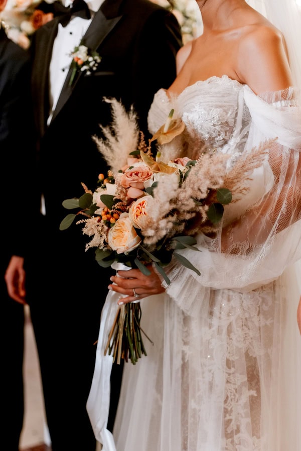 Beautiful Summer Wedding Heart Nicosia