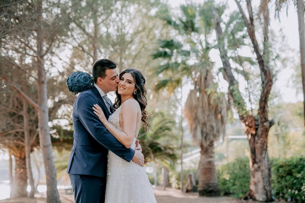 Ρομαντικός φθινοπωρινός γάμος με έντονες μπλε αποχρώσεις | Δήμητρα & Παναγιώτης