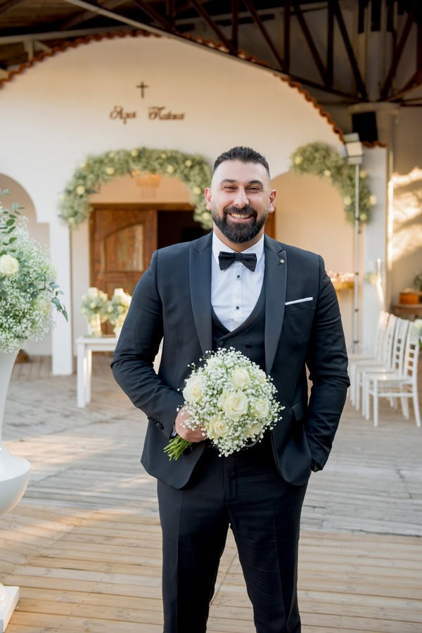 Fall Wedding Thessaloniki White Roses Babys Breath