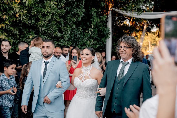 Fall Wedding Thessaloniki White Roses Babys Breath