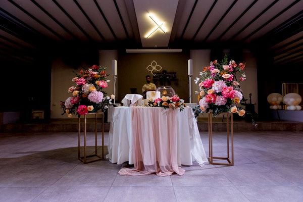 Pretty Spring Wedding Ktima Elena Colorful Blooms