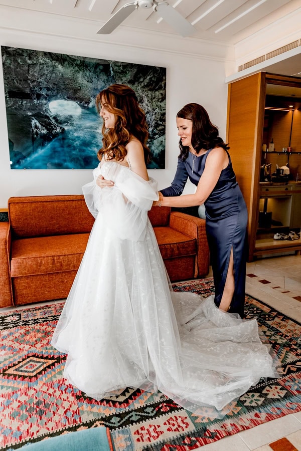 Spring Wedding Columbia Beach Resort Romantic Florals White Terracotta