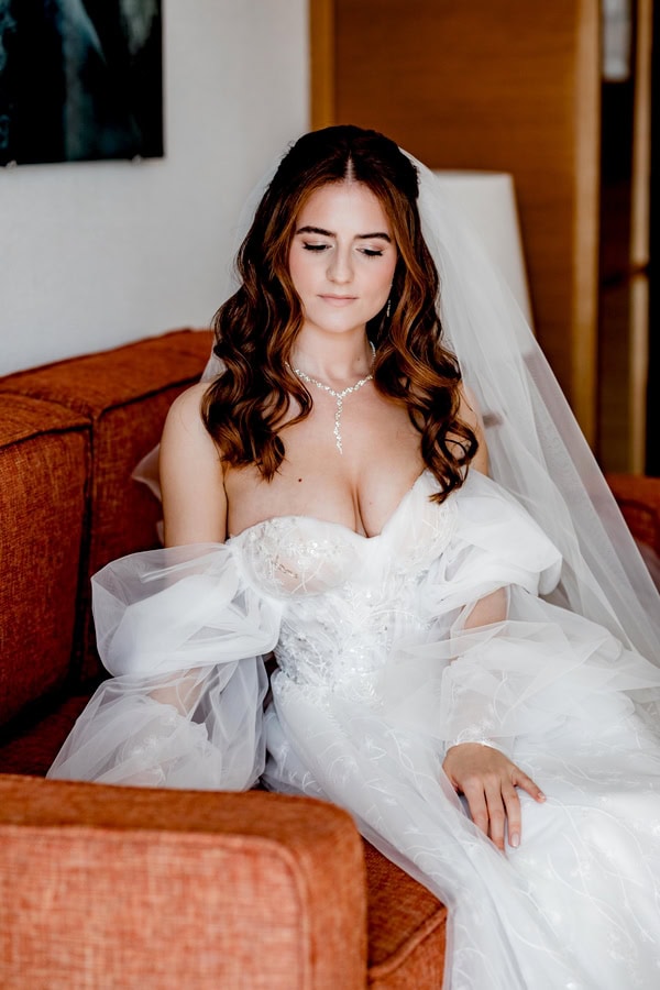 Spring Wedding Columbia Beach Resort Romantic Florals White Terracotta