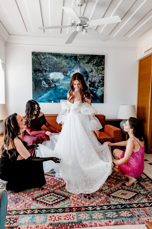 Spring Wedding Columbia Beach Resort Romantic Florals White Terracotta