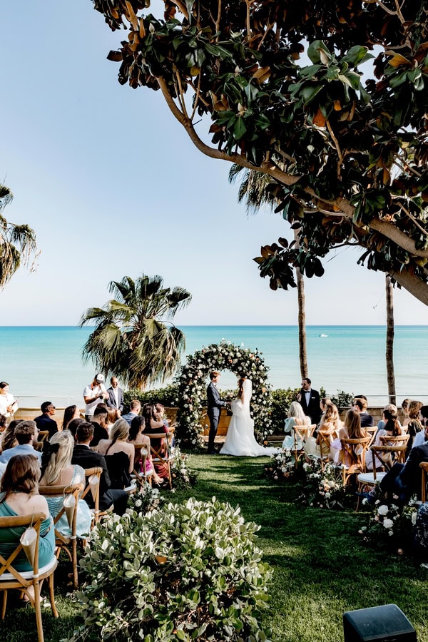 Spring Wedding Columbia Beach Resort Romantic Florals White Terracotta