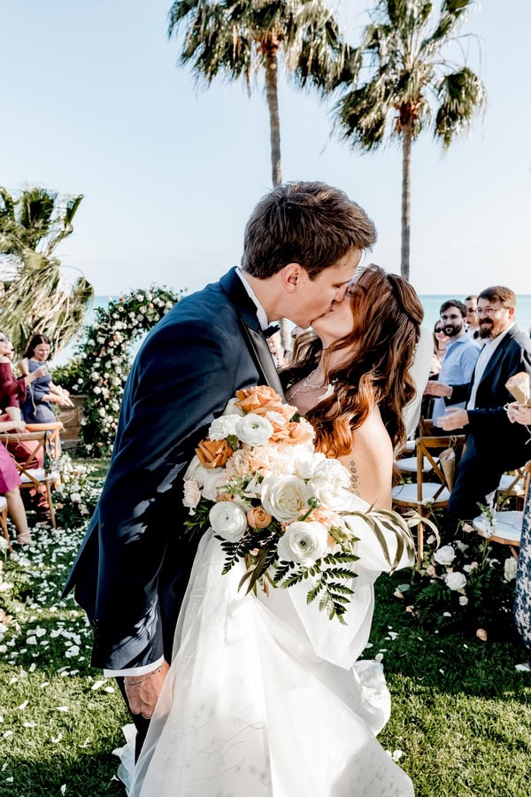 Spring Wedding Columbia Beach Resort Romantic Florals White Terracotta