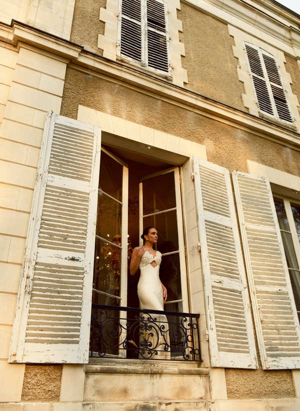 Stylish Wedding Dresses Contemporary Romantic Bride Nash Bridal Collection