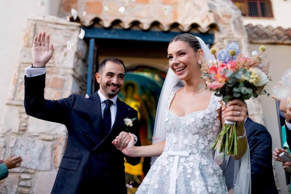 Summer Wedding Columbia Beach Resort Blue Coral Color Palette