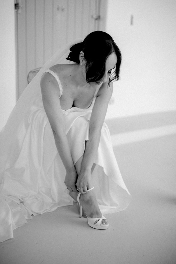 Summer Wedding Kythnos Minimal Chic Details