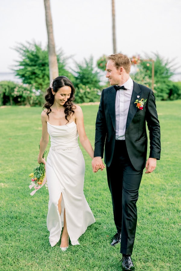 Summer Wedding Lovely Colors Columbia Beach Resort